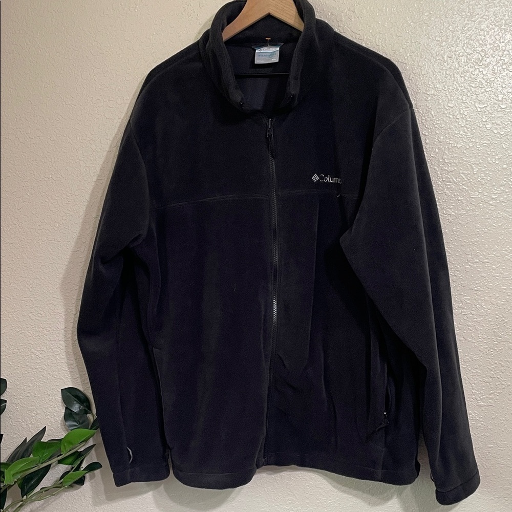 Columbia Men's Black Fleece Jacket